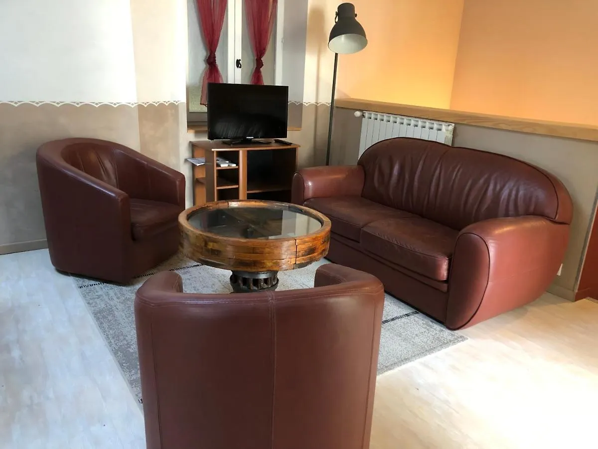 Le Moulin De Milan Bed & Breakfast Cheval-Blanc 0*,